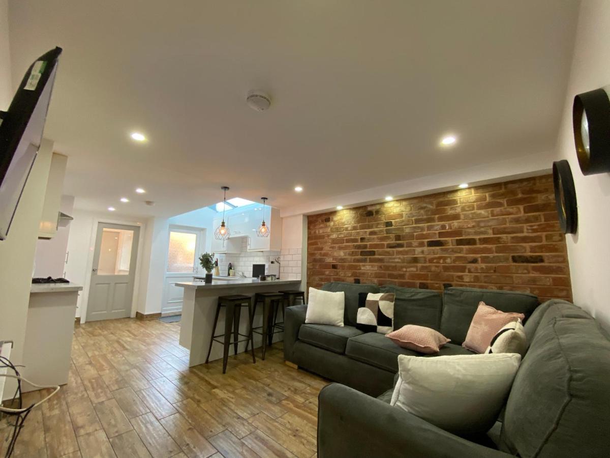 Nice Living Serviced Accommodations 2 Coventry Exteriör bild