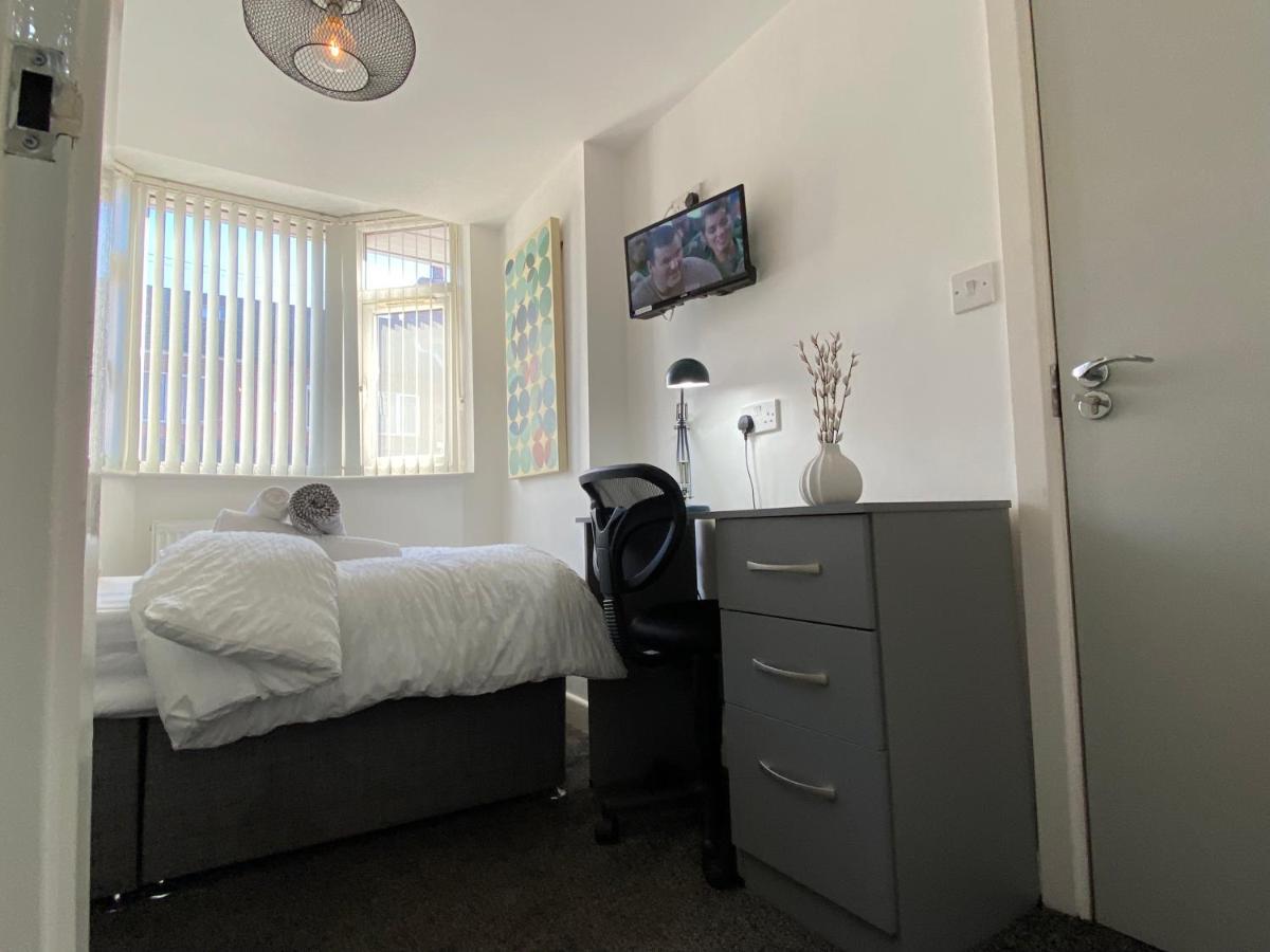 Nice Living Serviced Accommodations 2 Coventry Exteriör bild
