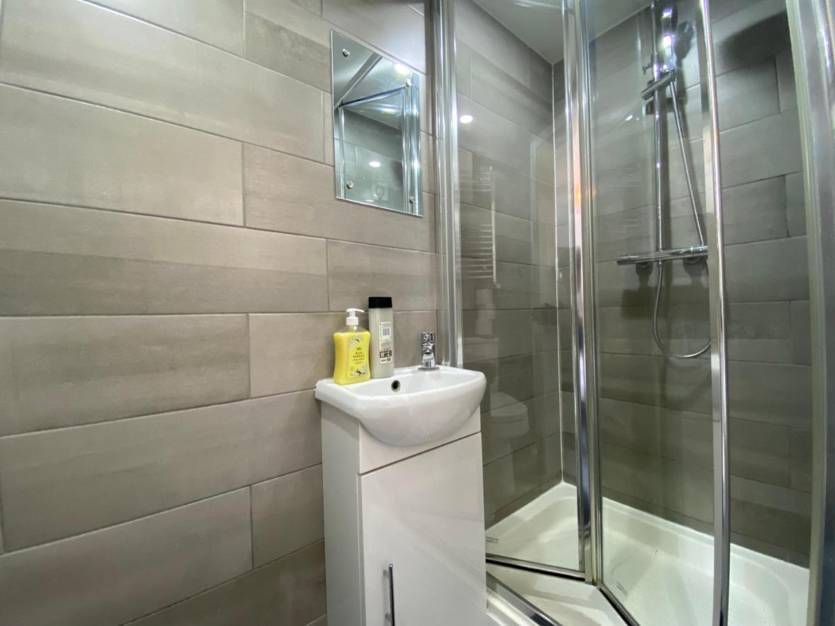 Nice Living Serviced Accommodations 2 Coventry Exteriör bild